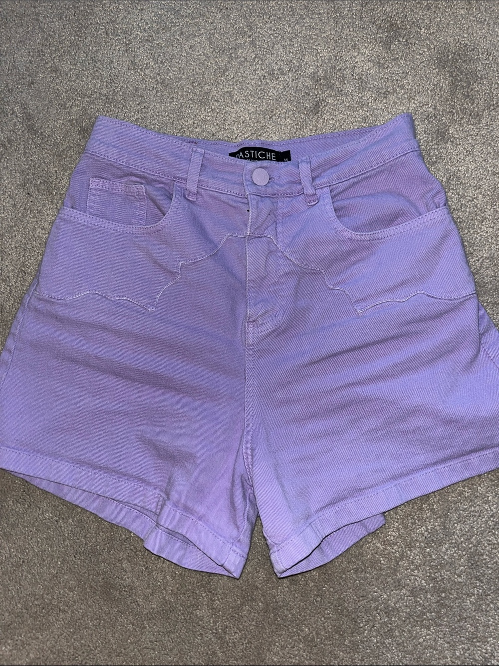 Pastiche lavender shorts M